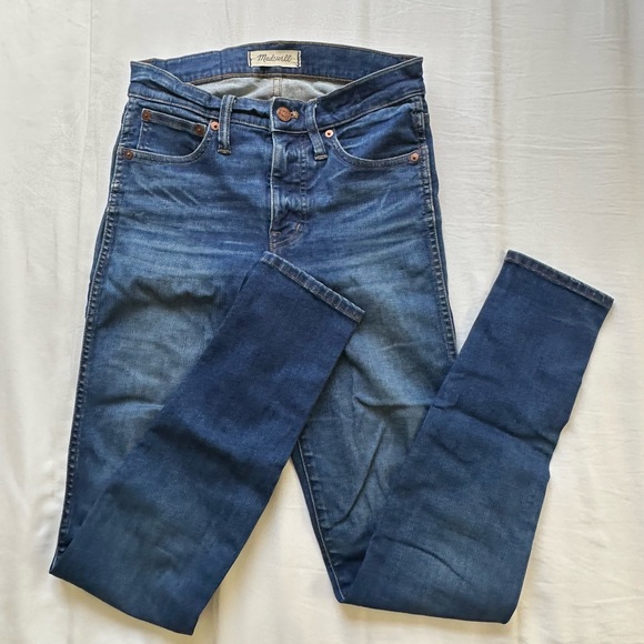 Madewell 9" High Rise Skinny Patty Wash - Picture 4 of 13